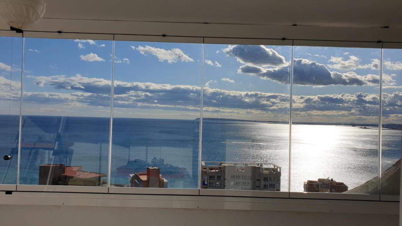 Relax Frente Al Mar De Alicante Apartment Bagian luar foto
