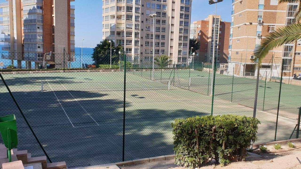 Relax Frente Al Mar De Alicante Apartment Bagian luar foto